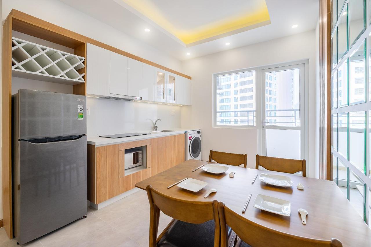 Iseaview Nha Trang Beach Apartment Экстерьер фото