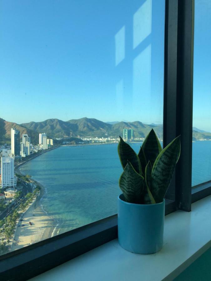 Iseaview Nha Trang Beach Apartment Экстерьер фото