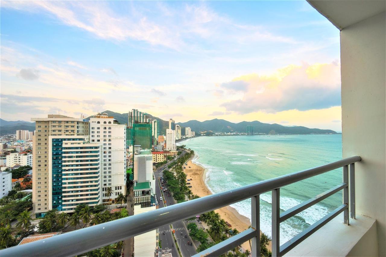 Iseaview Nha Trang Beach Apartment Экстерьер фото
